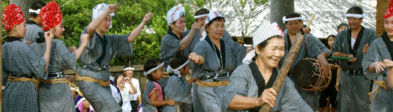 �^�ߍ����̖L�N�ՂƋ���